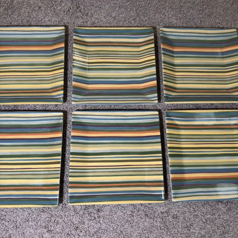 Tabletops Gallery Aurora Square Dinner Plates 10.25